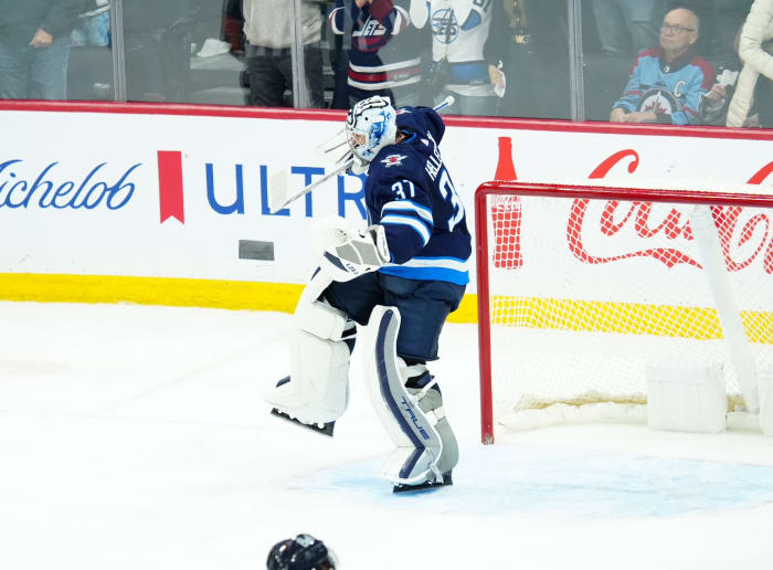 Jets Bury Avalanche in Colorado Snow, Beat Visitors 6-2 - The Hockey ...