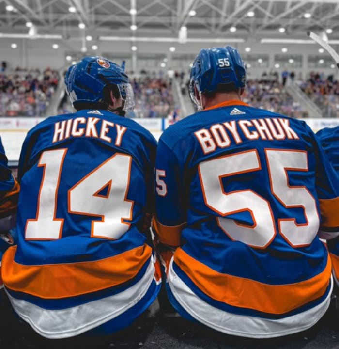 Islanders & Rangers Alumni Come Together For Charity Hockey Game The