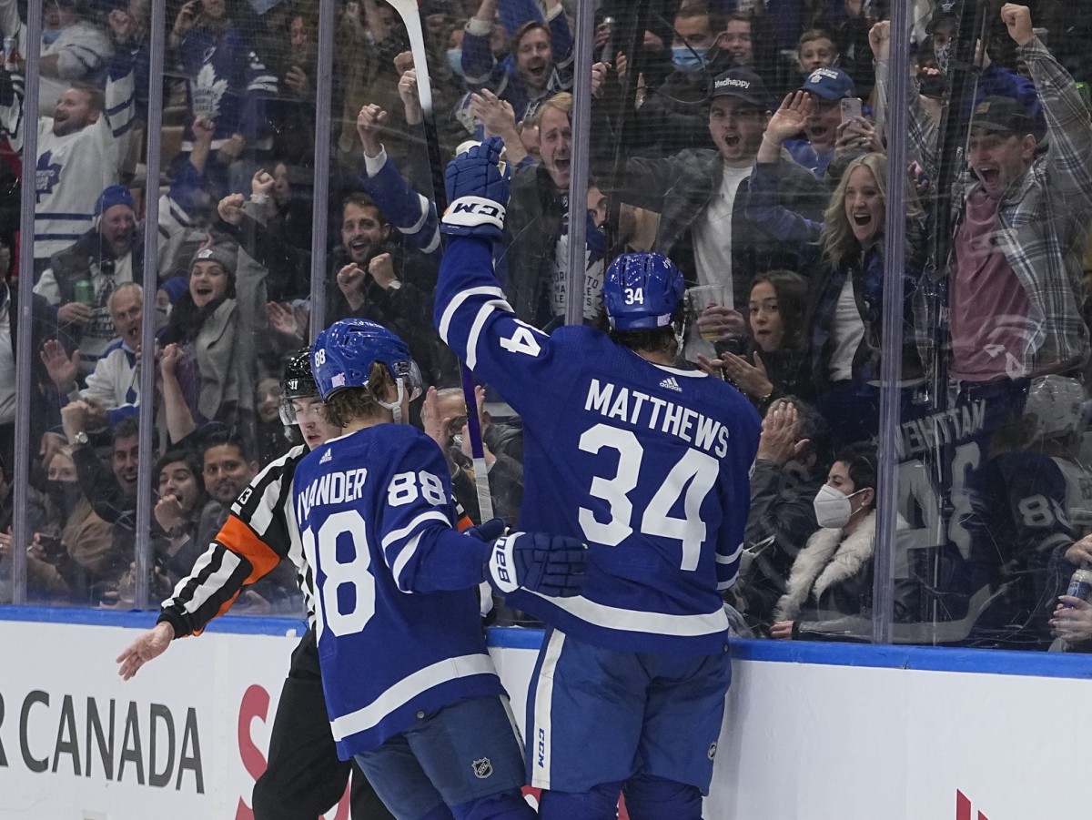 Matthews and Marner Score as Maple Leafs Look More Like Their Offensive Selves - The Hockey News