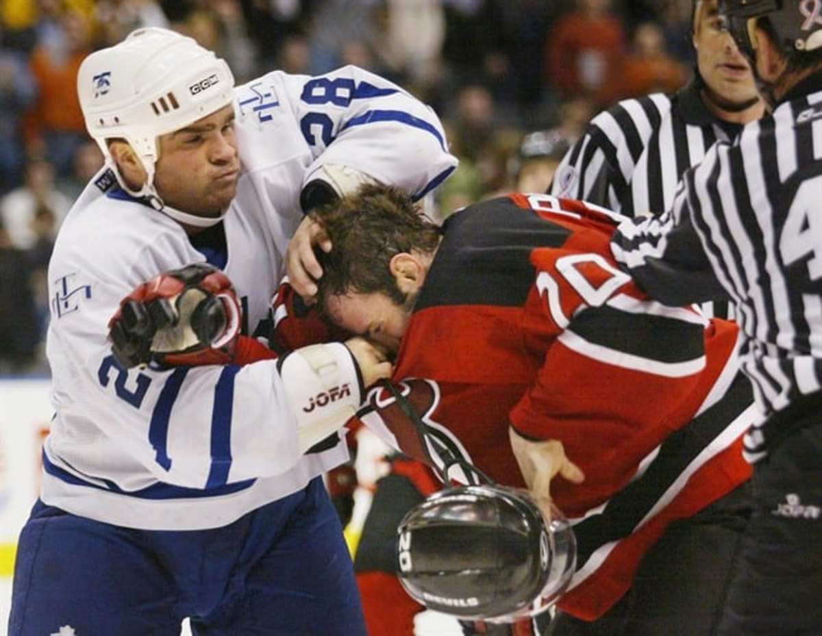 Tie Domi, former Maple Leafs enforcer, to pen memoir