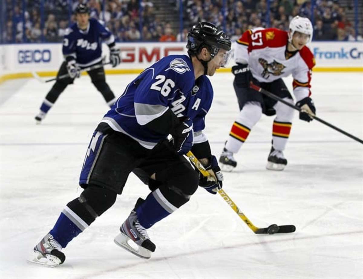 martin st louis tampa bay lightning jersey