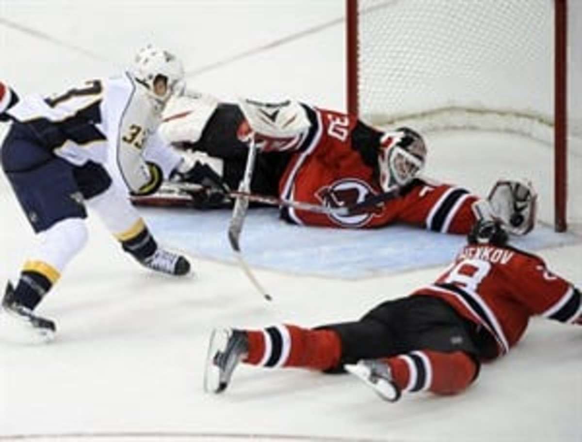 Martin Erat Scores 2 Power-play Goals To Lead Predators To 3-1 Win Over ...