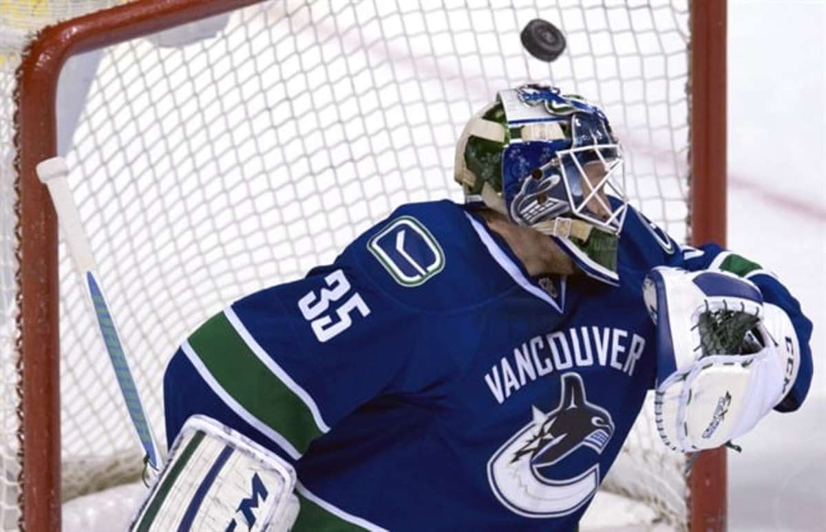 2013 NHL Draft: Former BC, Vancouver Canucks goaltender Cory