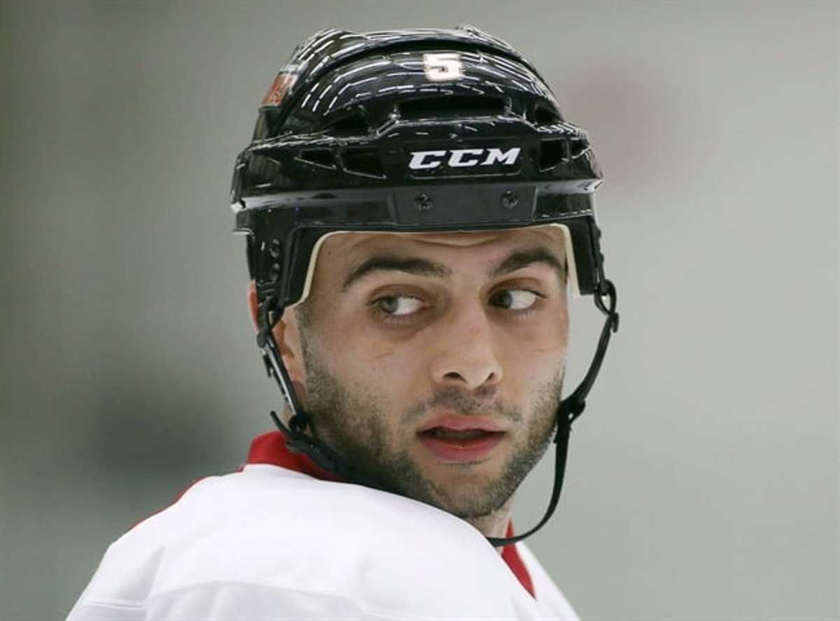 Mark Giordano Jerseys  Mark Giordano Toronto Maple Leafs Jerseys & Gear -  Leafs Store