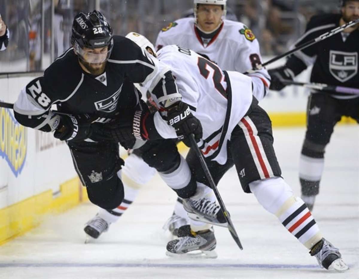 Kings defenseman Alec Martinez day-to-day with concussion