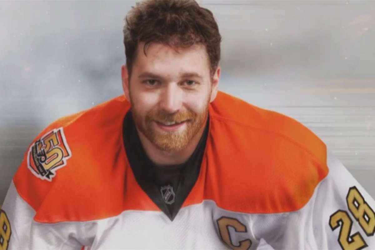 Flyers-gold-jersey-featured-640x424.jpg