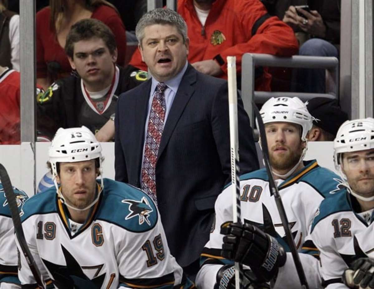 Sharks officially announce coach Todd McLellan's return for 5th season