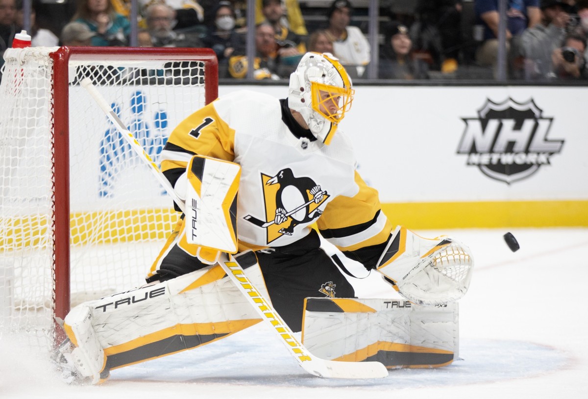 Casey DeSmith Starting Again For Pittsburgh Penguins, Tristan Jarry ...