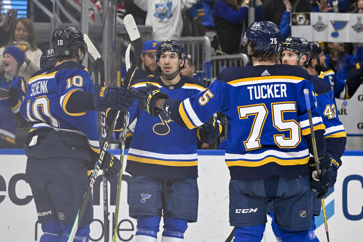 Brayden Schenn and Jordan Kyrou star as St. Louis Blues beat