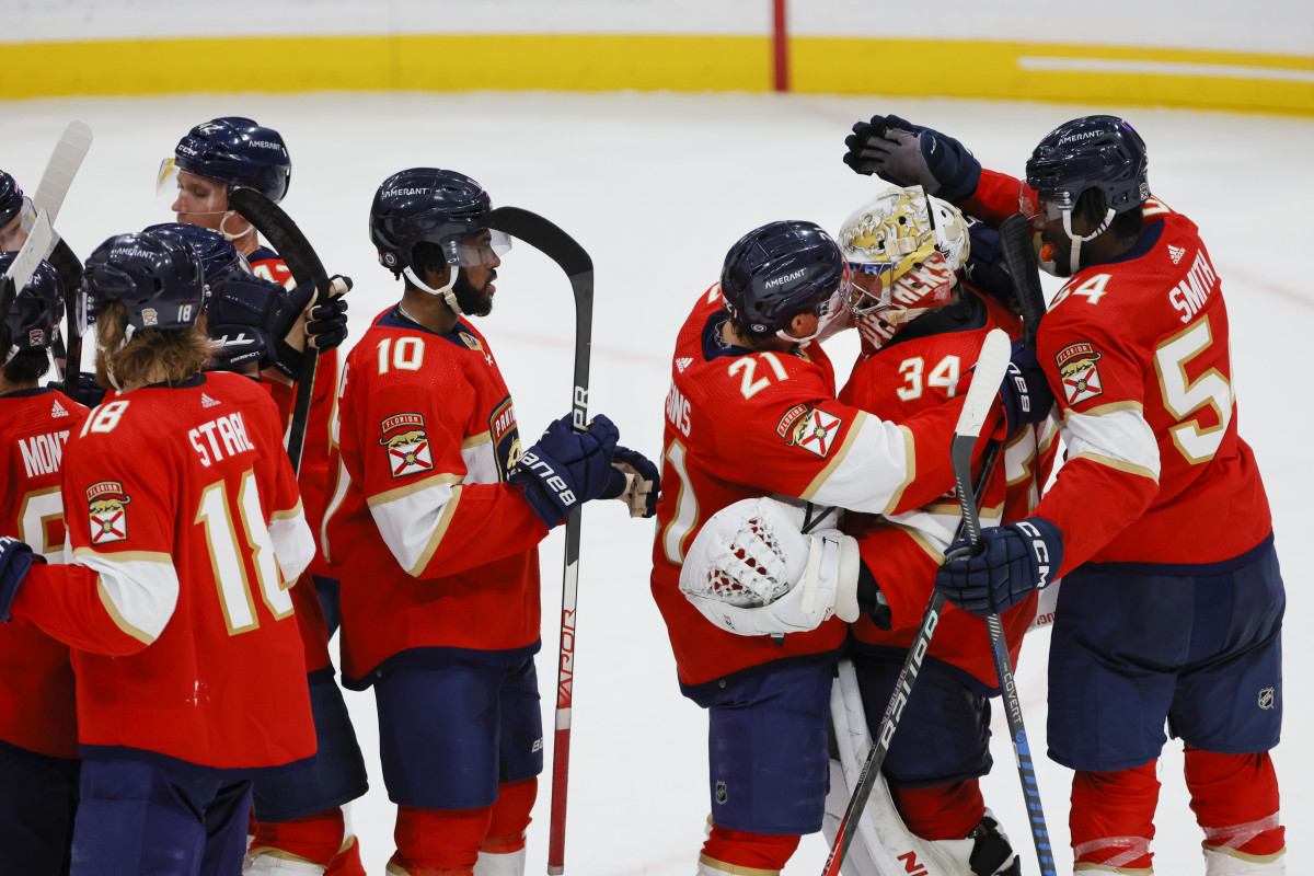 Fourth straight win propels Panthers into top Wild Card spot - The Hockey  News Florida Panthers News, Analysis and More