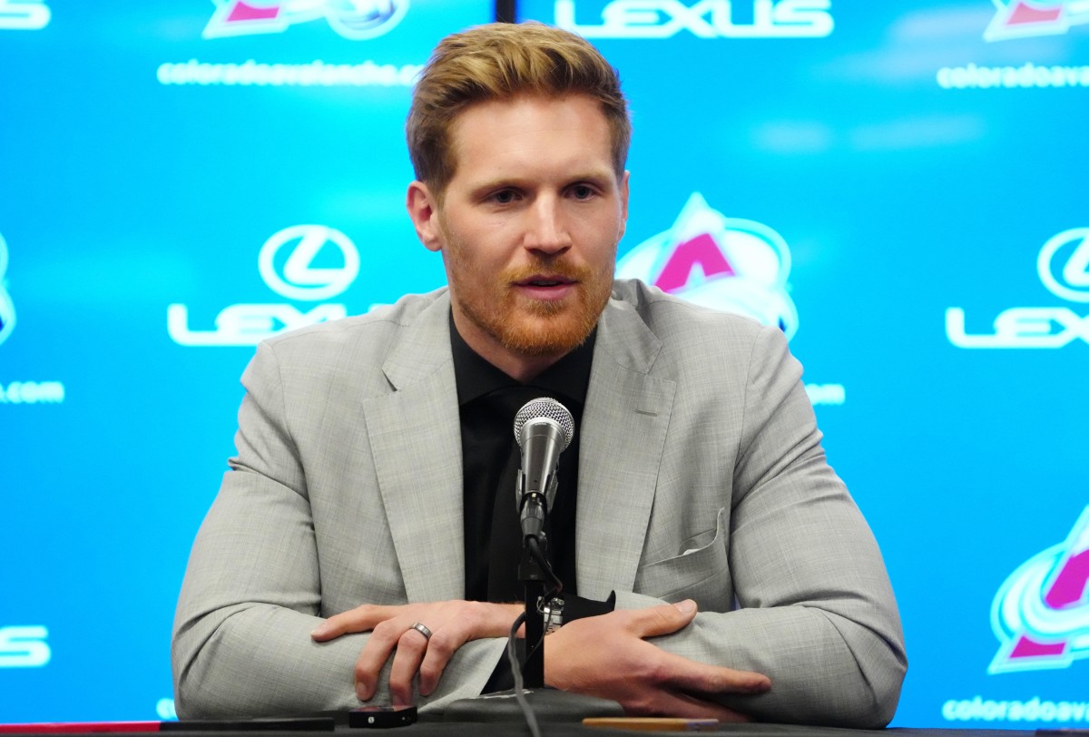 How Gabe Landeskog continues leading Avalanche in postseason