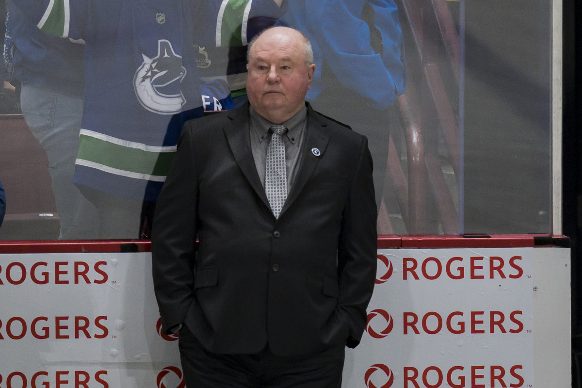 Bruce Boudreau goes to crazy lengths to bring Kuzmenko to Canucks