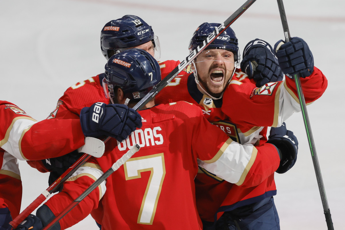 Panthers' Radko Gudas expected to play Game 3; Sergei Bobrovsky to