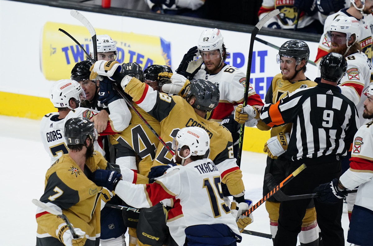 Vegas Golden Knights come back to beat Florida Panthers in Game 1