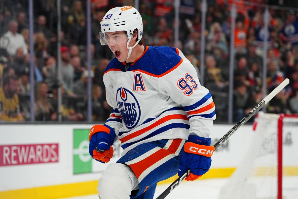 Sportsnet Stats on X: Connor McDavid - 4 points shy of 800 Leon Draisaitl  - 4 points shy of 700 Ryan Nugent-Hopkins - 6 points shy of 600  #LetsGoOilers  / X