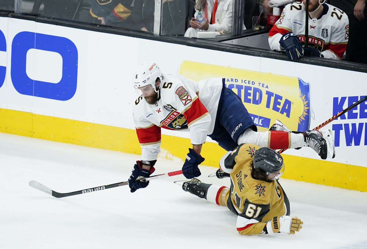 Big hip check from Radko Gudas gets Florida Panthers rolling