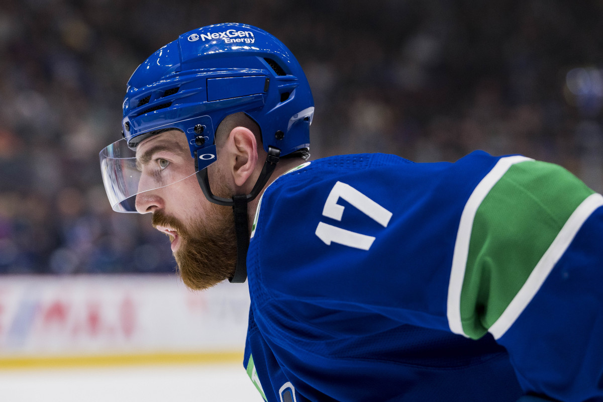Vancouver Canucks Acquire Ethan Bear