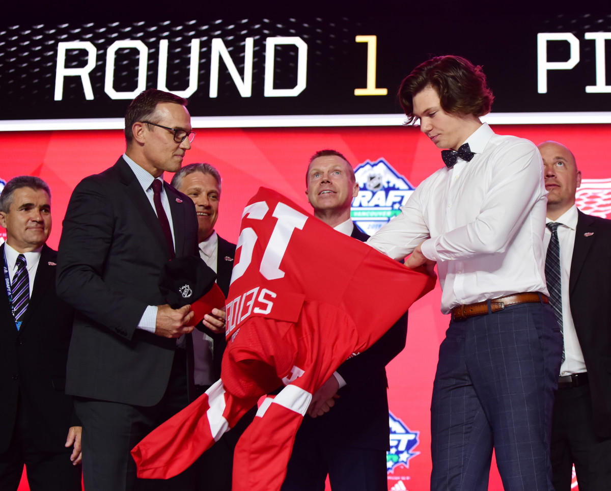 Steve Yzerman's History in the First Round of the Draft - The