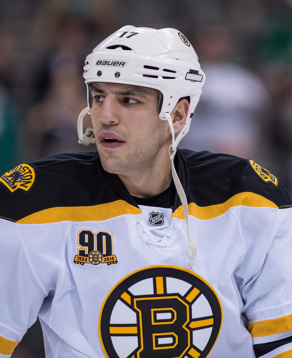 Lucic Makes Most of Return to Boston