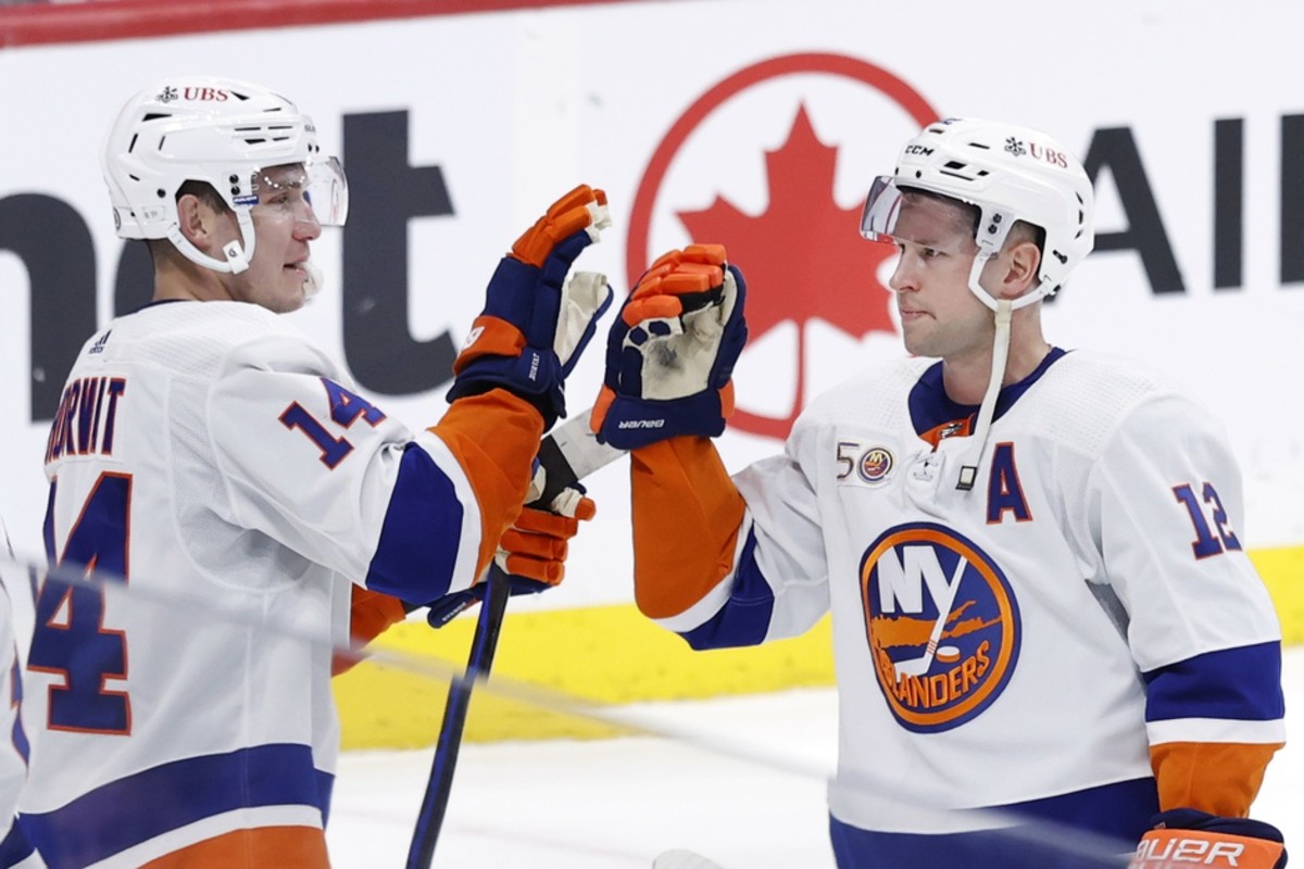 Blackhawks Acquire Josh Bailey from Islanders, then Waive Him - The ...