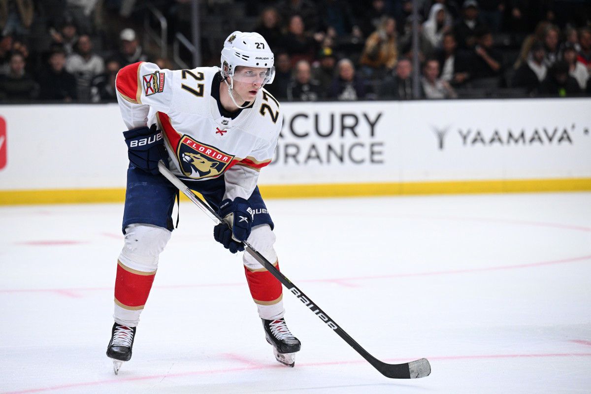 Panthers sign Eetu Luostarinen to 3-year extension, a big move for  Florida's long-term success - The Hockey News Florida Panthers News,  Analysis and More