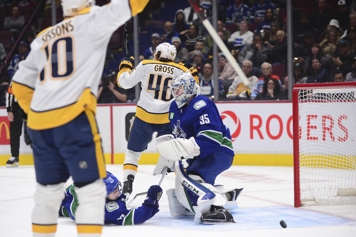 Juuse Saros True to Form After Rough Start Against Vancouver - The Hockey  News Nashville Predators News, Analysis and More