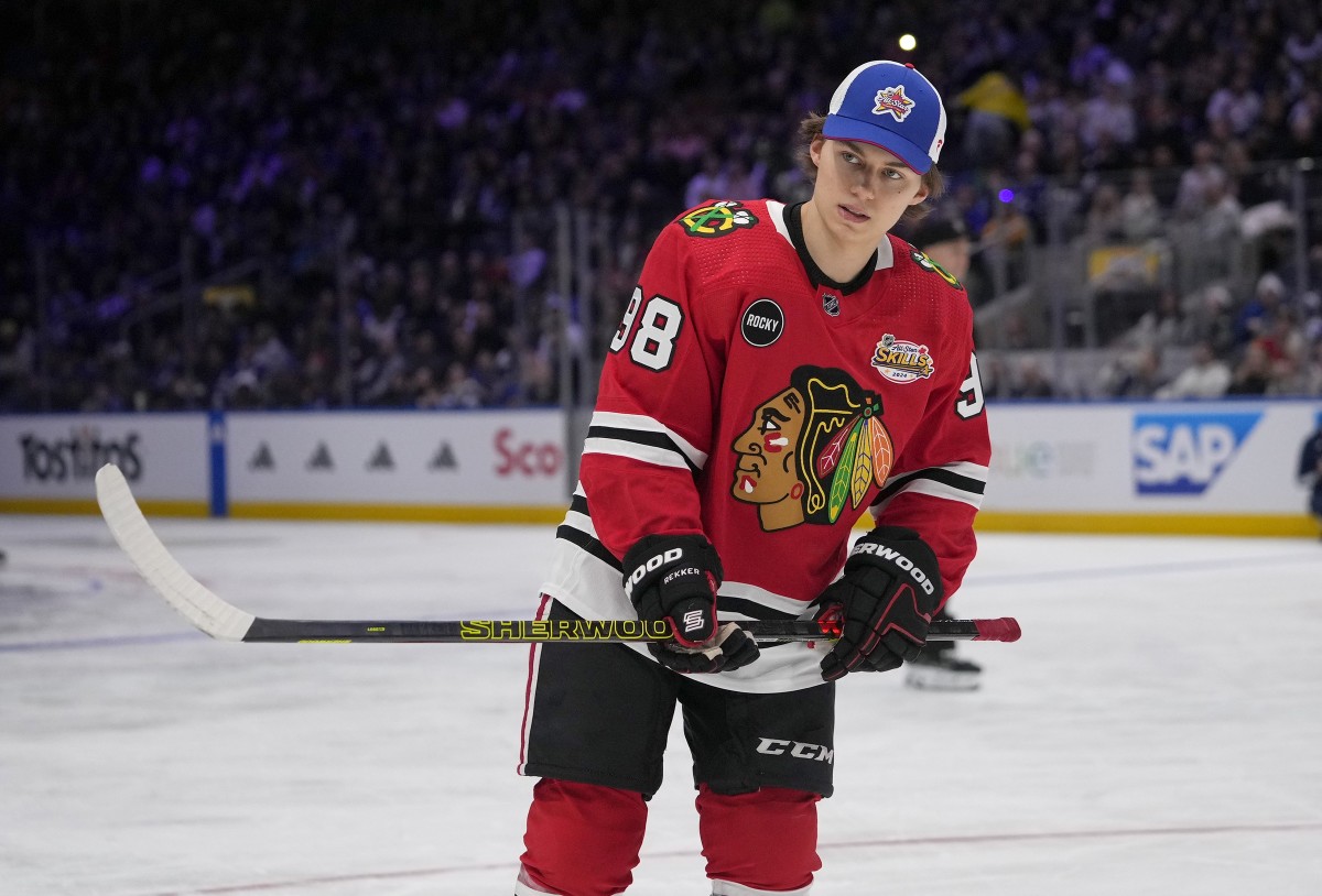 Blackhawks Connor Bedard Nearing Return? It's Still Up To Doctors 