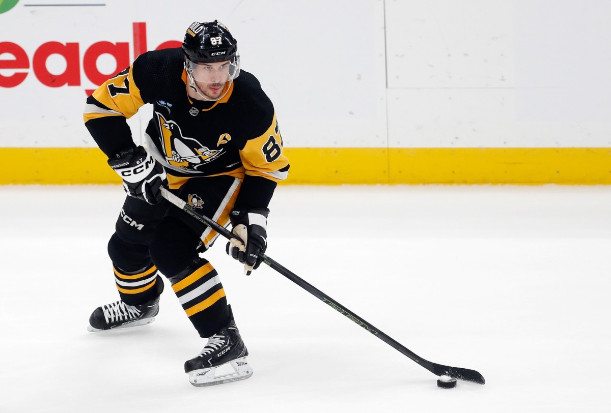 Pittsburgh Penguins’ Sidney Crosby Lock to Play 2026 Olympics The