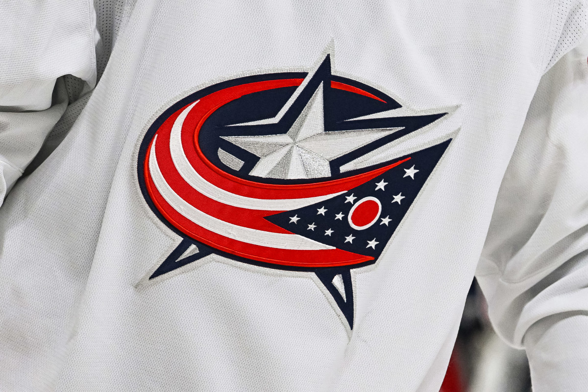 Blue jackets best sale away jersey