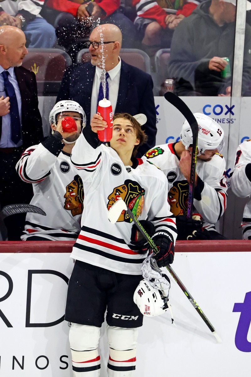 Connor Bedard signs with lululemon - The Chicago Blackhawks News,  Analysis and More