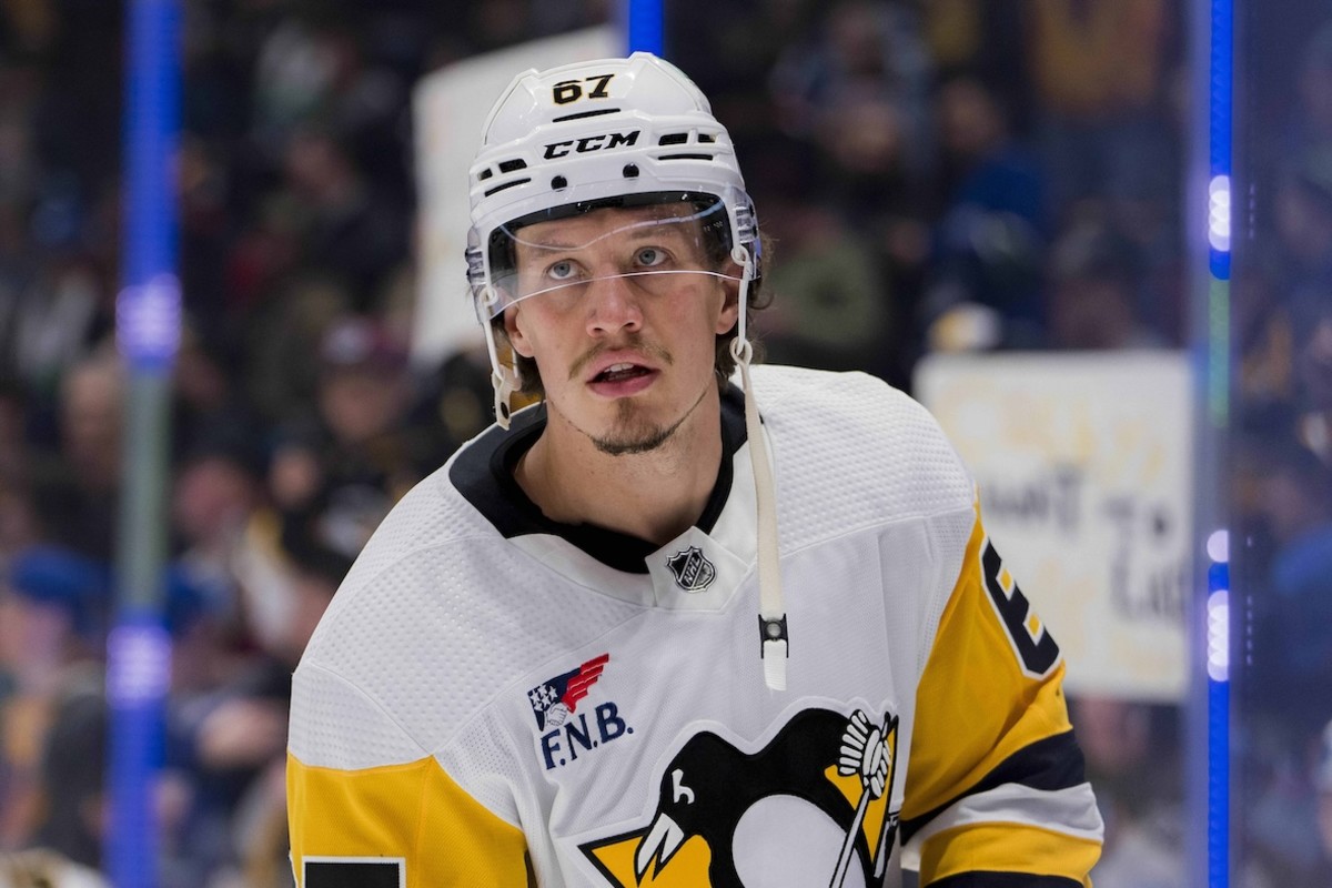 Pittsburgh Penguins Shouldn't Give Up On Struggling Forward - The ...