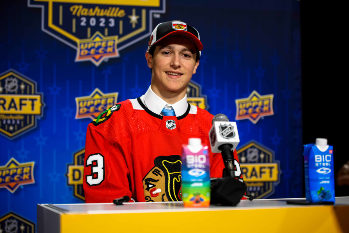 Nick Lardis Signs Entry-Level Contract With Chicago Blackhawks - The ...