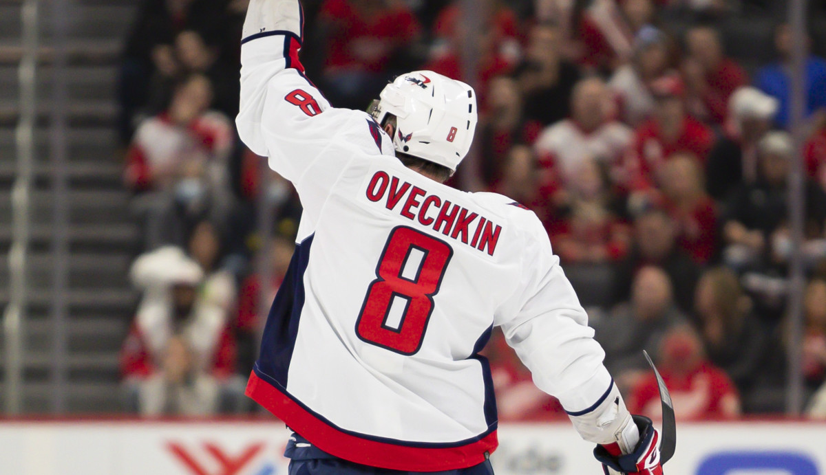 GOTTA SEE IT: Ovechkin Makes NHL History Again With 30th Of Season Vs ...