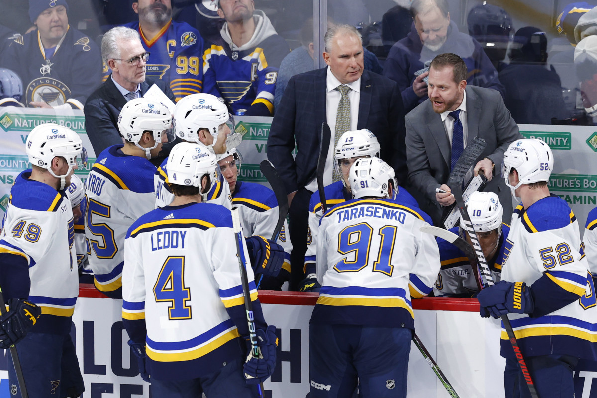 Former Blues Coach Craig Berube Hired As Coach Of Maple Leafs On Friday ...