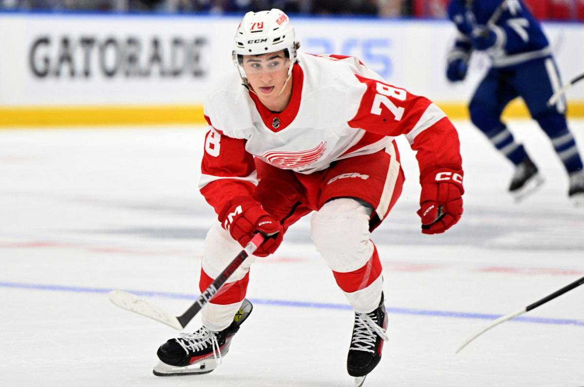 Cossa, Lombardi Power Griffins Win - The Hockey News Detroit Red Wings ...