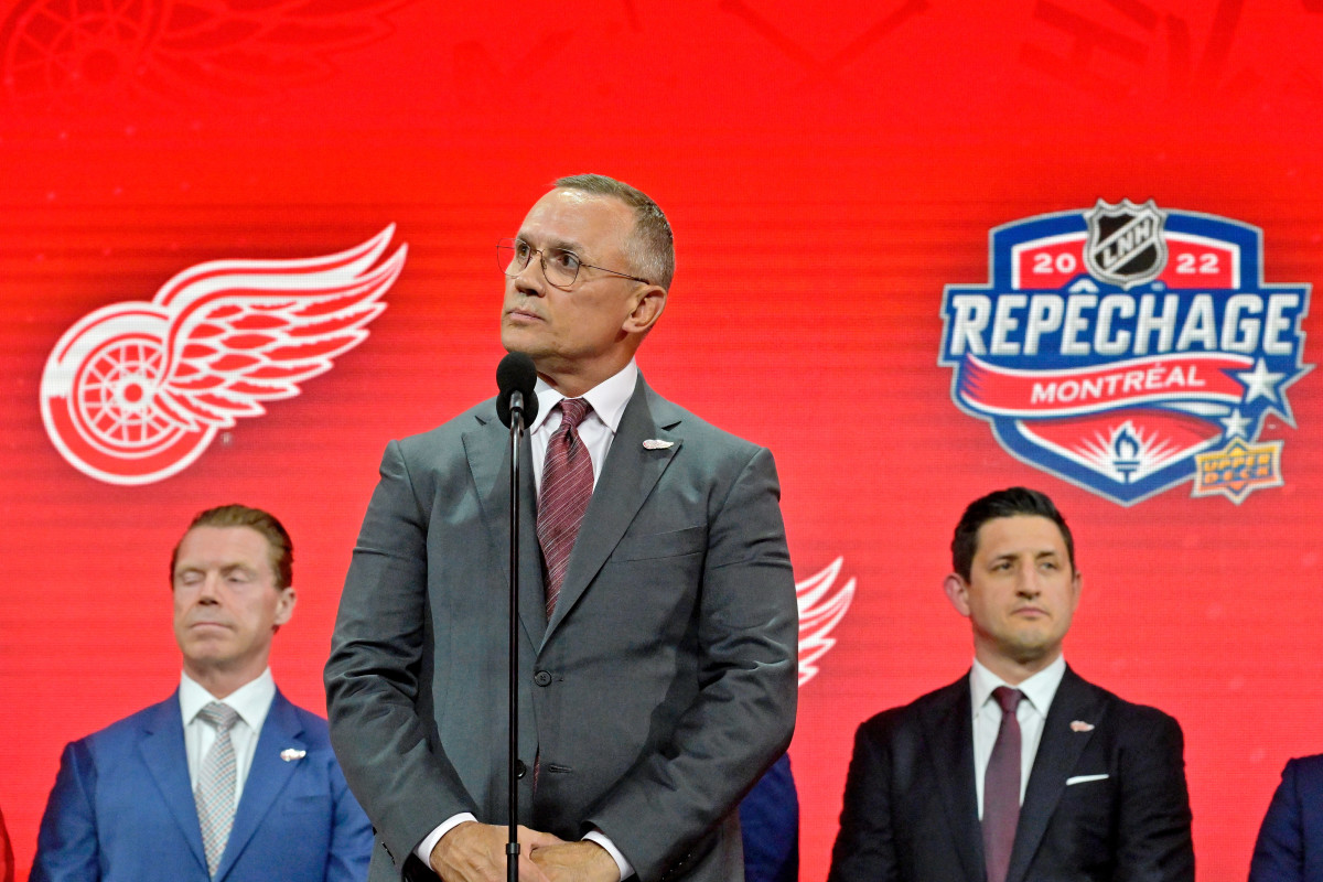 Detroit Stays Put in Draft Lottery, Will Pick 15th in NHL Draft - The Hockey  News Detroit Red Wings News, Analysis and More