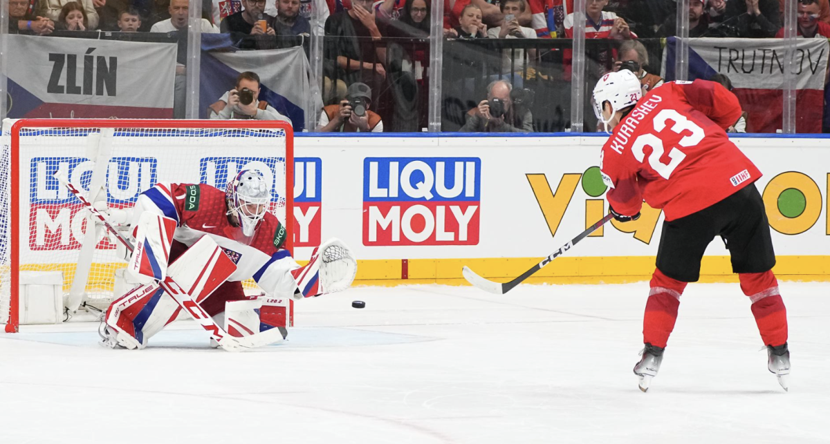 Blackhawks Phillip Kurashev, Connor Bedard's Linemate, Scores Shootout ...