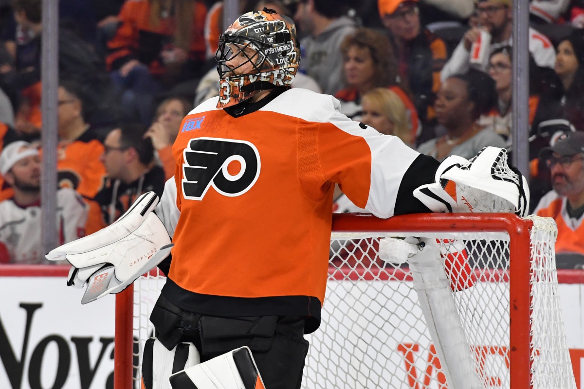 Philadelphia Flyers goaltender Samuel Ersson (33) against the Washington Capitals during the first period at Wells Fargo Center.