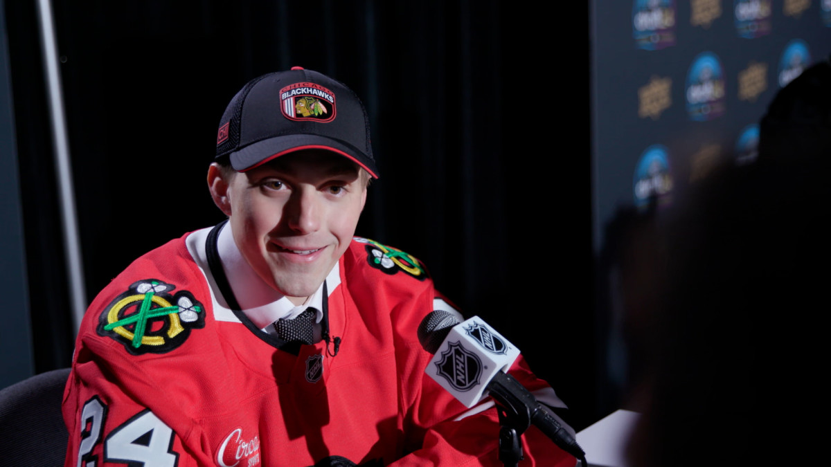 Blackhawks Sign No. 2 Overall Draft Pick Artyom Levshunov The Chicago