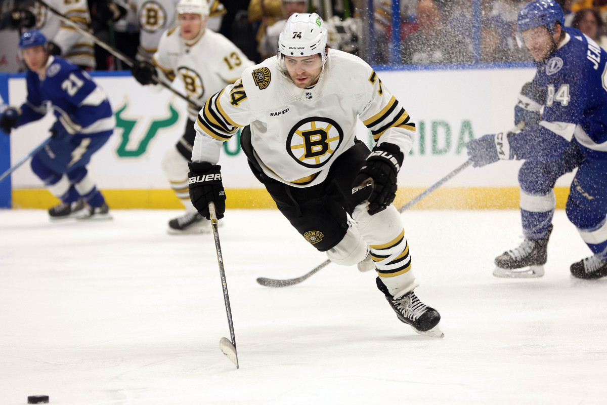 Ex-Bruins Star Will Bounce Back With Canucks - Boston Bruins News, Analysis  and More