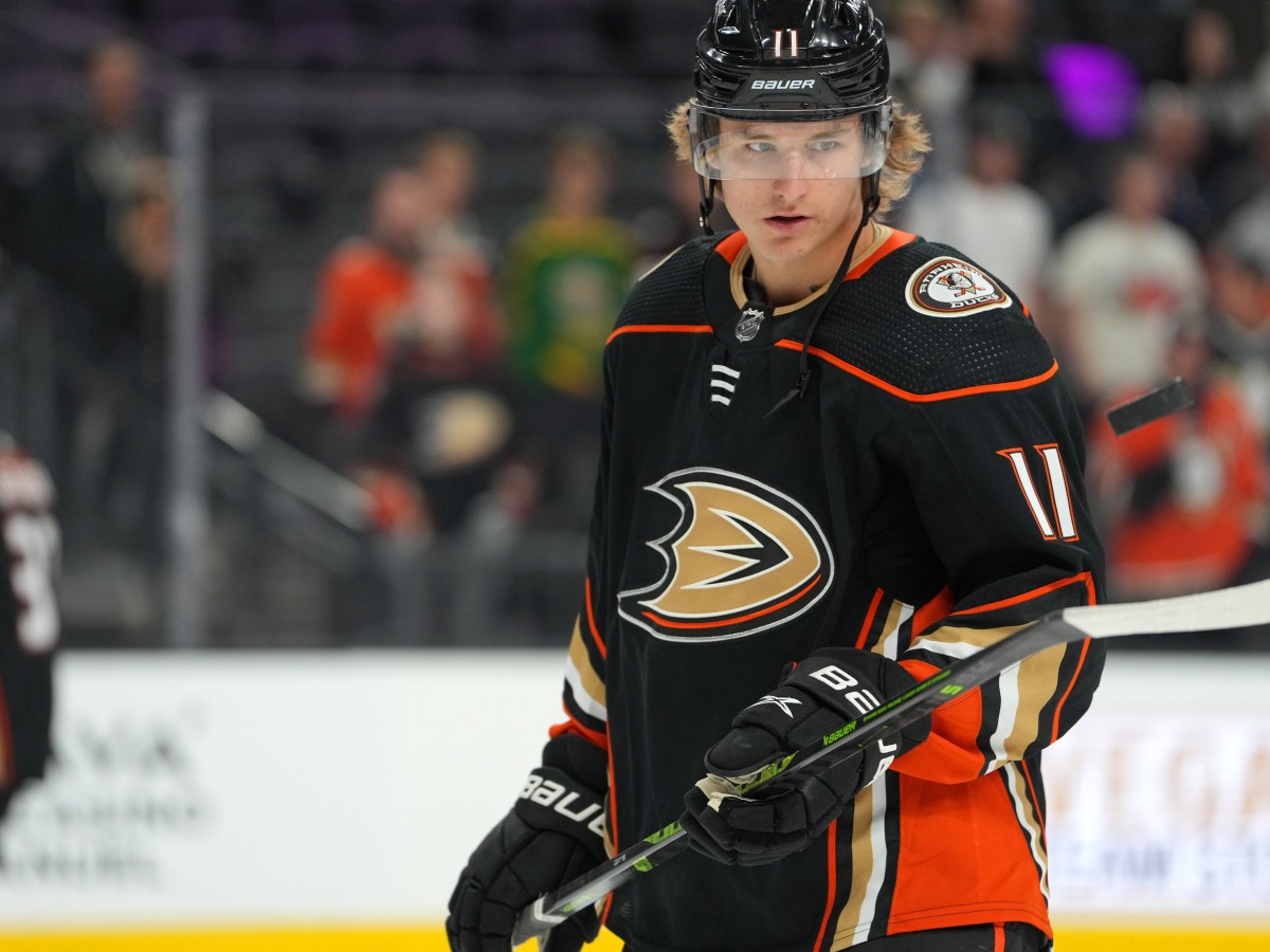 NHL's Zegras plays in Stamford, awaits new contract with Anaheim