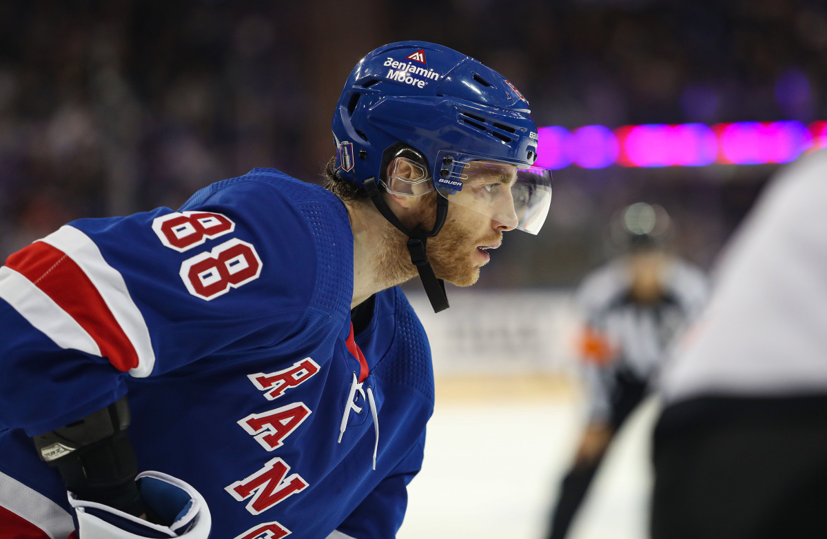 Rangers fall to Patrick Kane, Blackhawks in second straight home loss