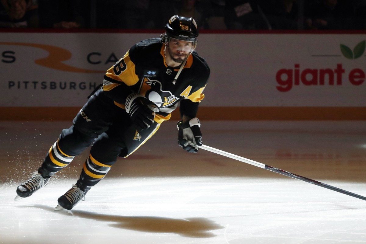 Kris Letang joins Canadiens' informal practice…with Penguins gear – WPXI