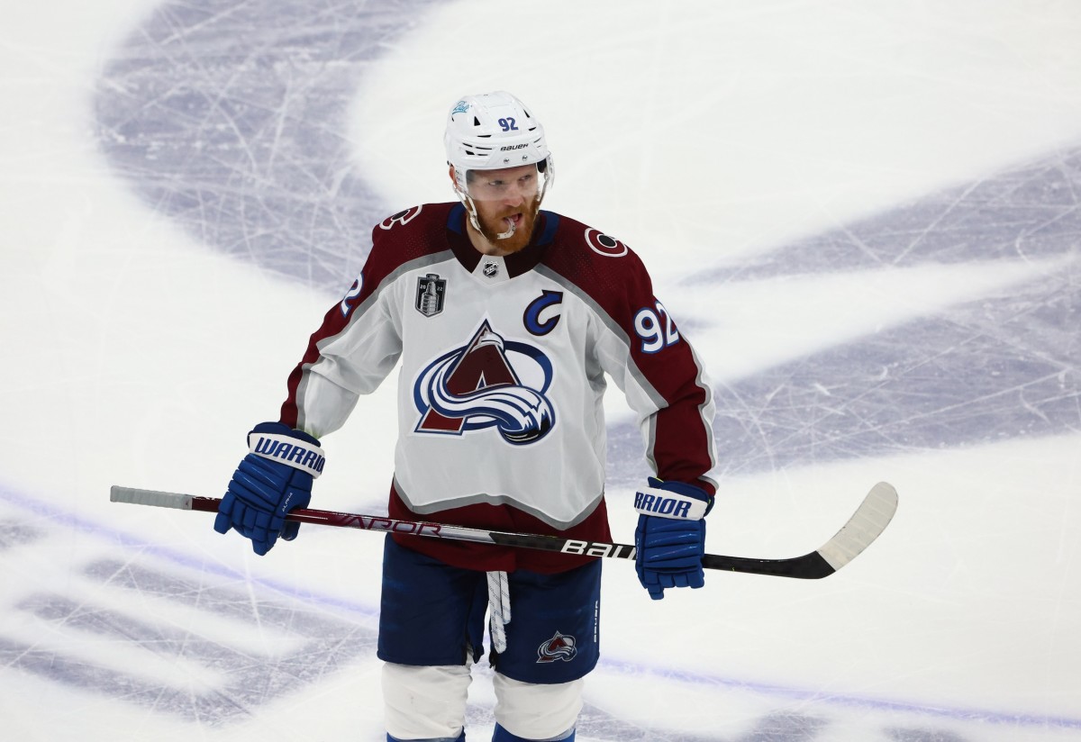Gabriel Landeskog remains Avalanche captain, leadership not changing for  2023-24 season - The Hockey News Colorado Avalanche News, Analysis and More