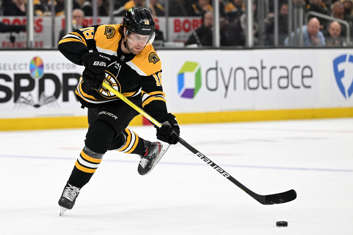Could acquiring Pavel Zacha help the Bruins keep David Pastrnak