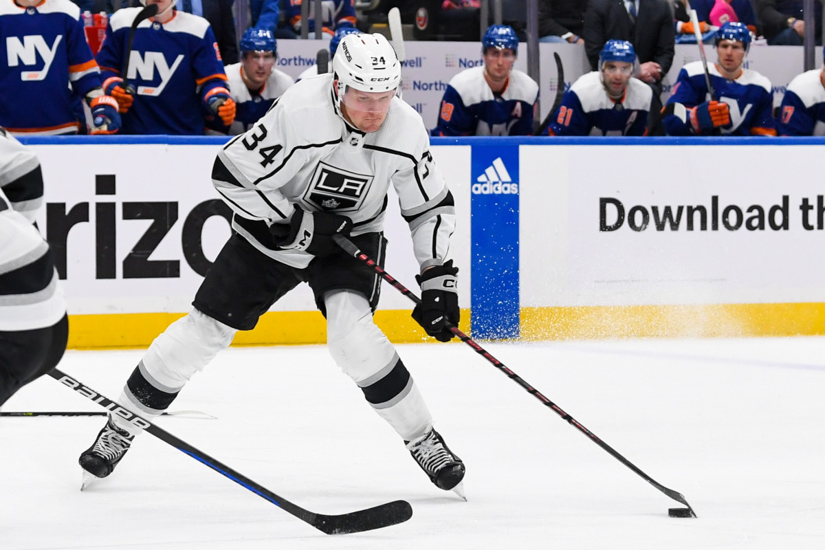 LA Kings: Arthur Kaliyev breaks down his successful NHL debut
