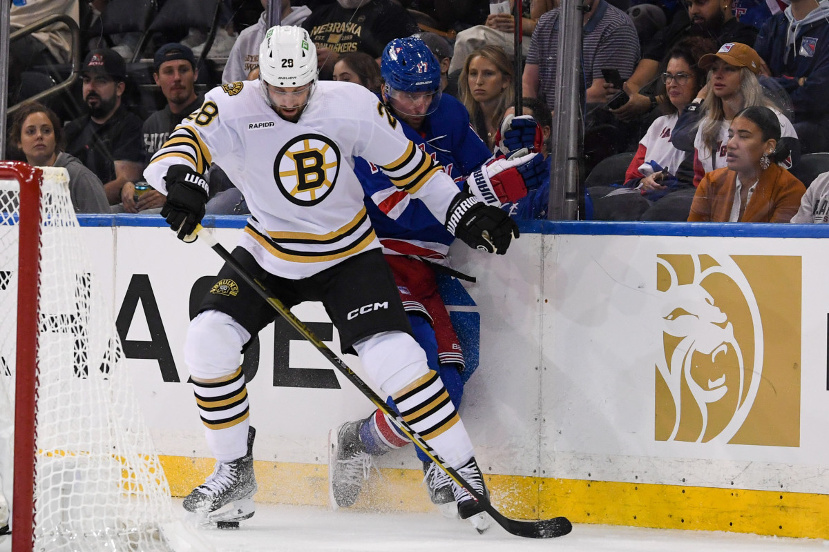 3 Boston Bruins prospects that could make the opening night roster