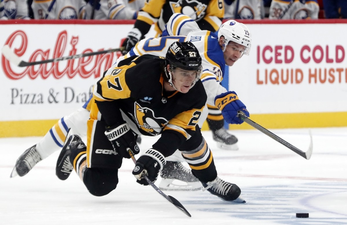 Defense is what brought Ryan Graves to the Penguins