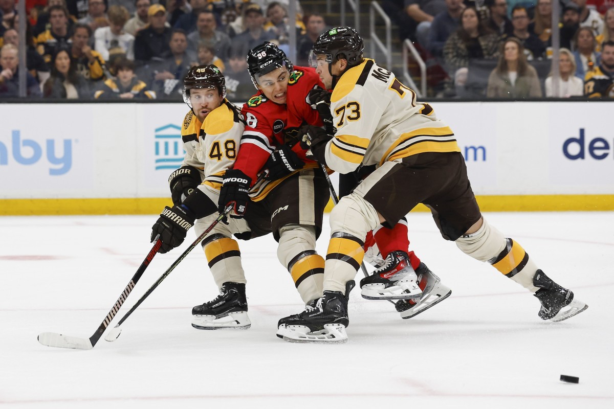 Bedard nets 1st NHL goal, but Hawks fall 3-1 at Boston – Thursday