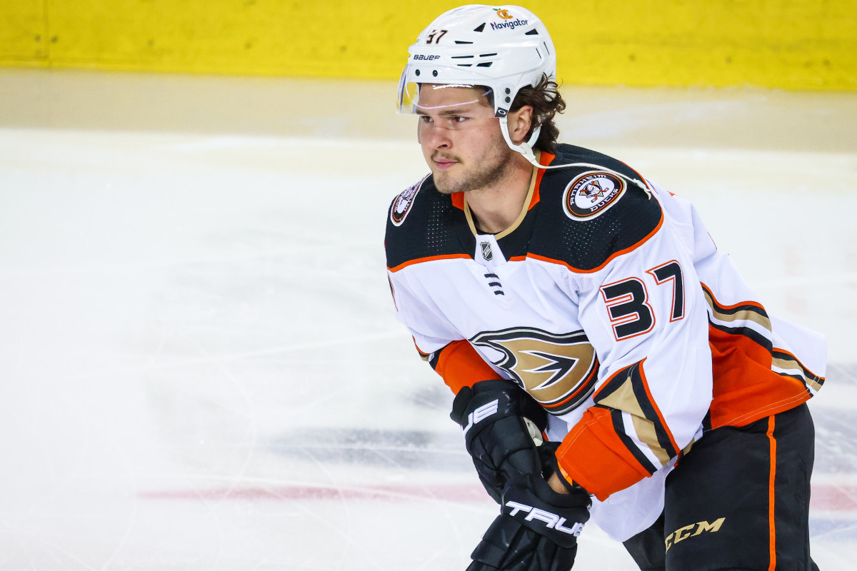 ducks-mctavish-poised-for-breakout-sophomore-season-the-hockey-news